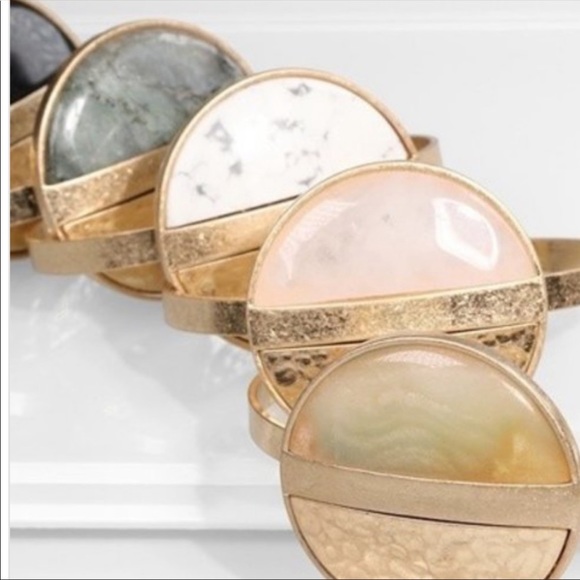 White Stone Bracelet - Picture 1 of 2